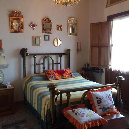 La Casa De Piedra Bed & Breakfast El Carmen  Dış mekan fotoğraf
